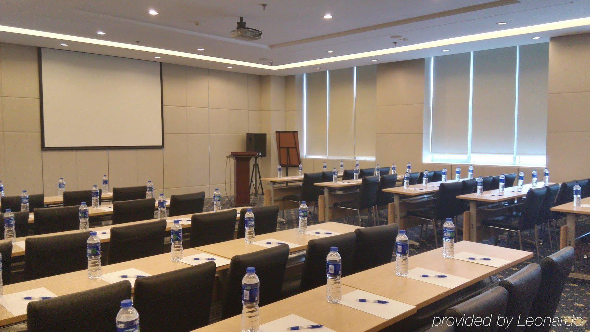 Holiday Inn Express Tianjin Heping By Ihg מראה חיצוני תמונה